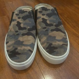 lucky brand size 8 camo slip ons